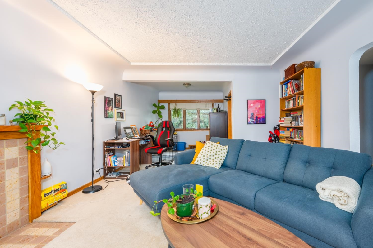 Guest Bathroom Photo of 470 W 46th Avenue, Vancouver, BC