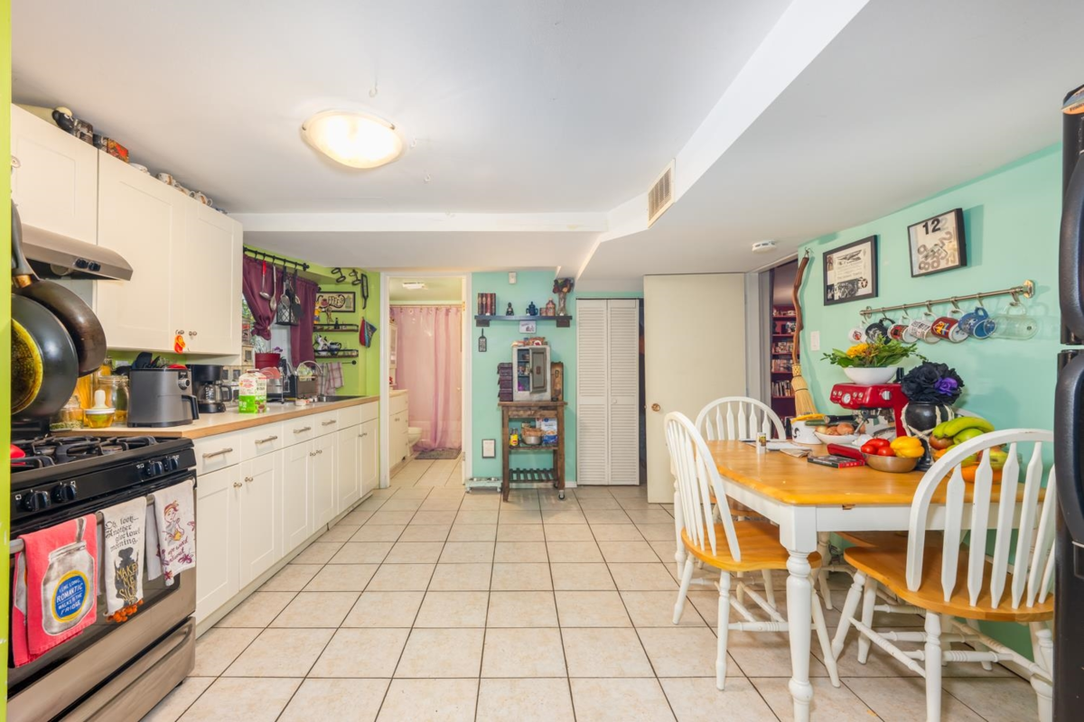 Outdoor Deck Photo of 470 W 46th Avenue, Vancouver, BC