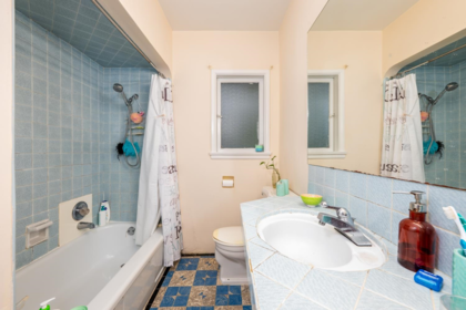 Mudroom Photo of 470 W 46th Avenue, Vancouver, BC