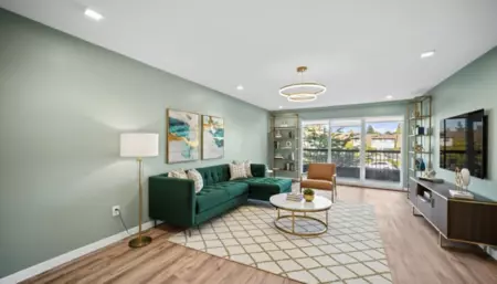 205 13530 Hilton Road, Surrey, BC, Surrey — Apartment/Condo for sale
