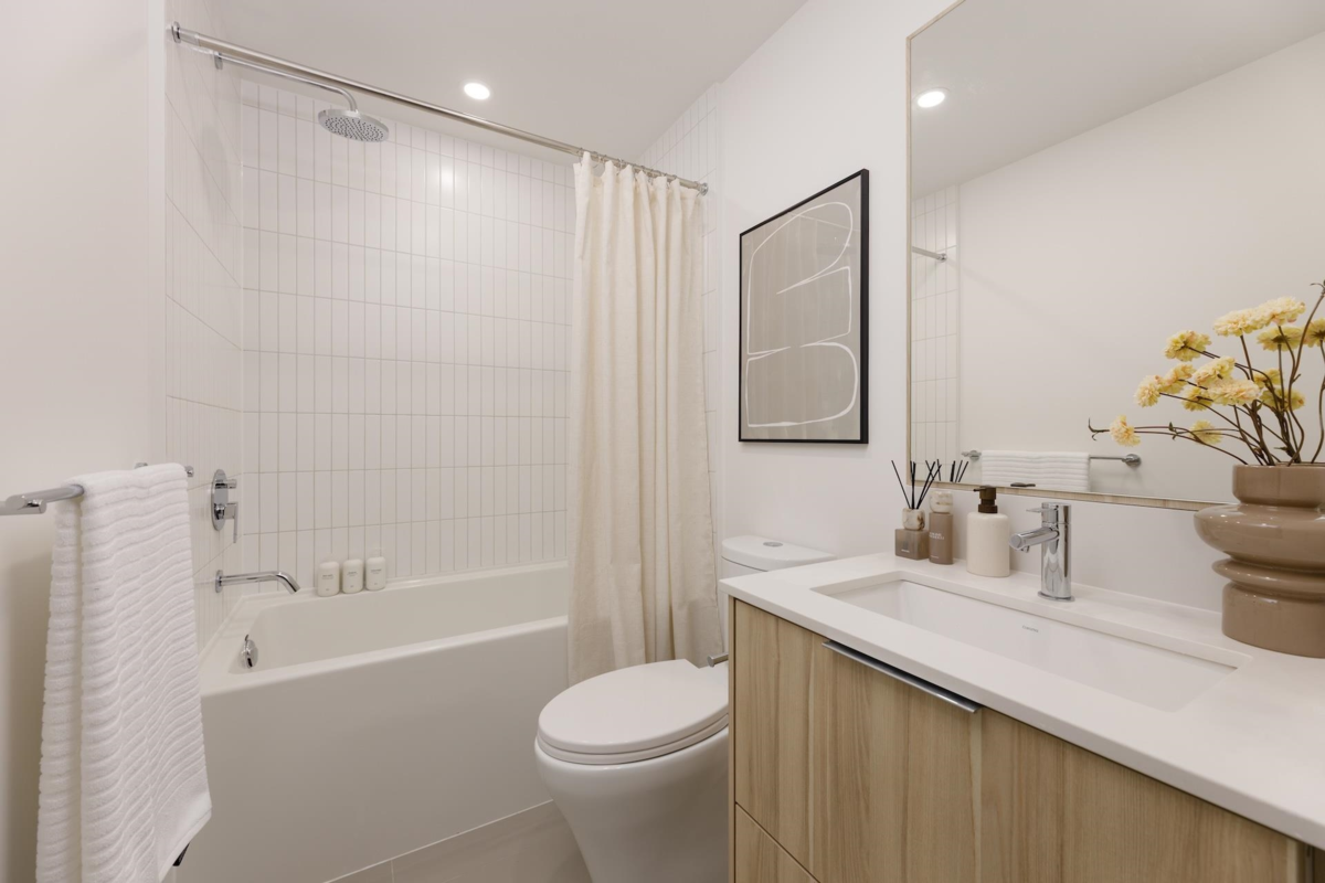 Bedroom 3 Photo of 308 2450 Garden Drive, Vancouver, BC