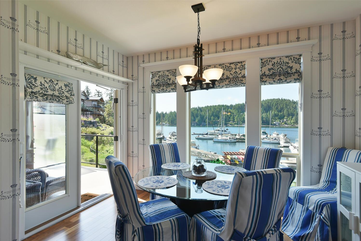 Breakfast Nook Photo of 52 4622 Sinclair Bay Road, Garden Bay, BC