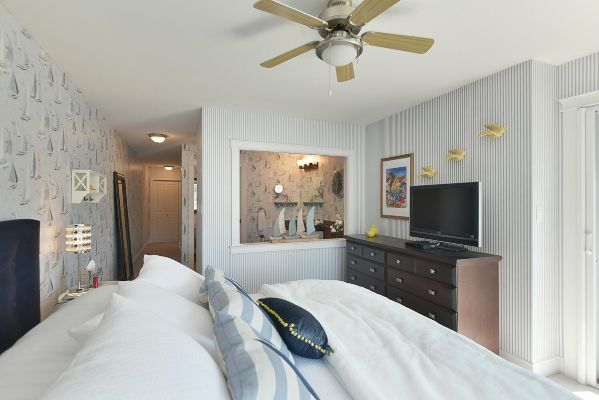 Staircase Photo of 52 4622 Sinclair Bay Road, Garden Bay, BC