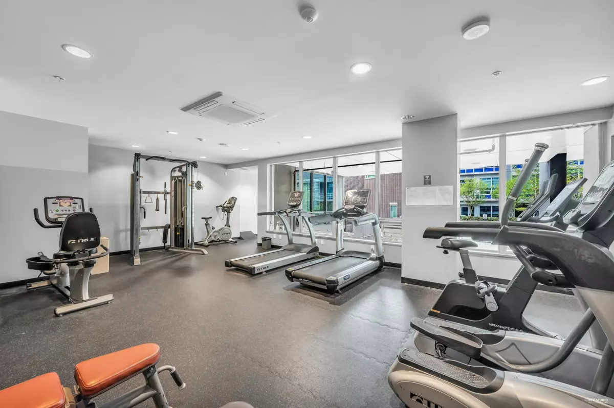 Garden / Landscaping Photo of 1005 9080 University Crescent, Burnaby, BC