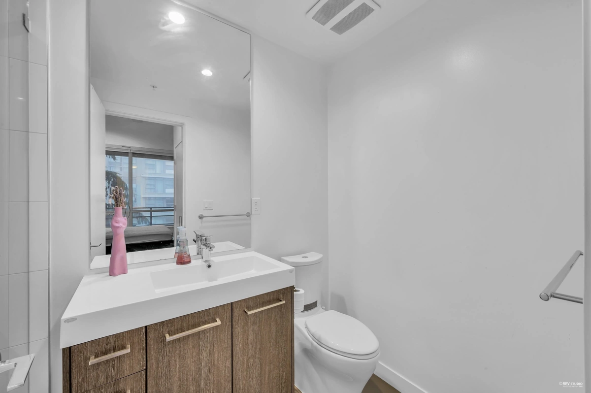 Outdoor Patio Photo of 1005 9080 University Crescent, Burnaby, BC