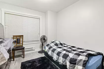 Office / Den Photo of 102 15170 60 Avenue, Surrey, BC