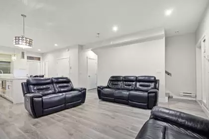 Walk-In Closet Photo of 102 15170 60 Avenue, Surrey, BC