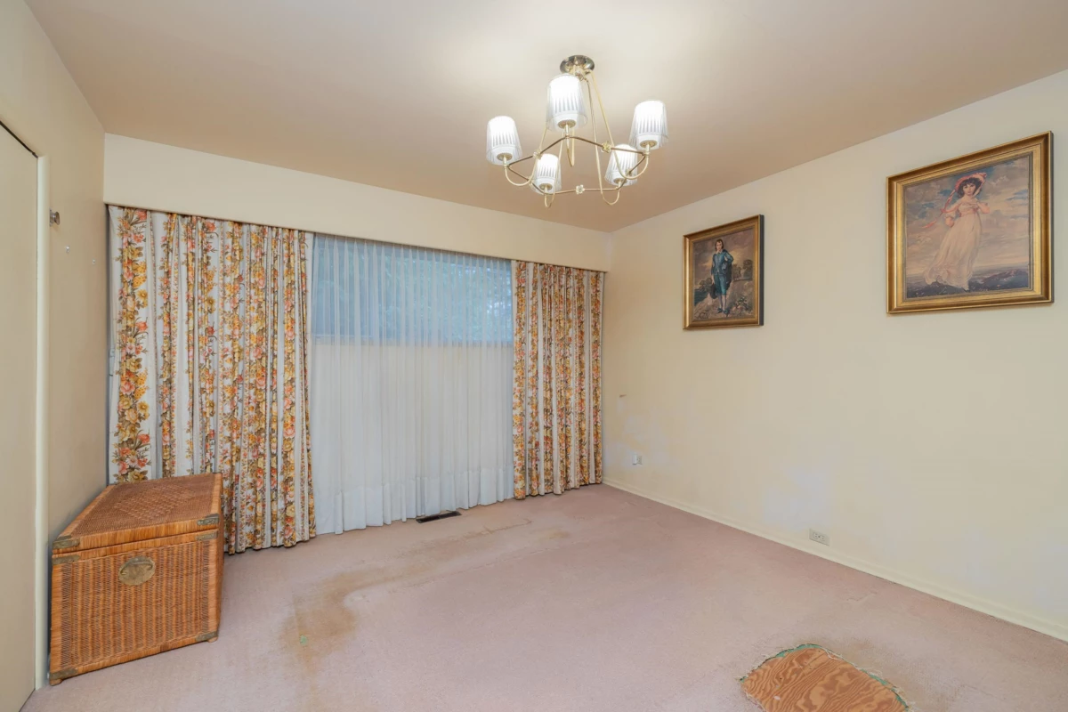 Guest Bathroom Photo of 10921 142a Street, Surrey, BC