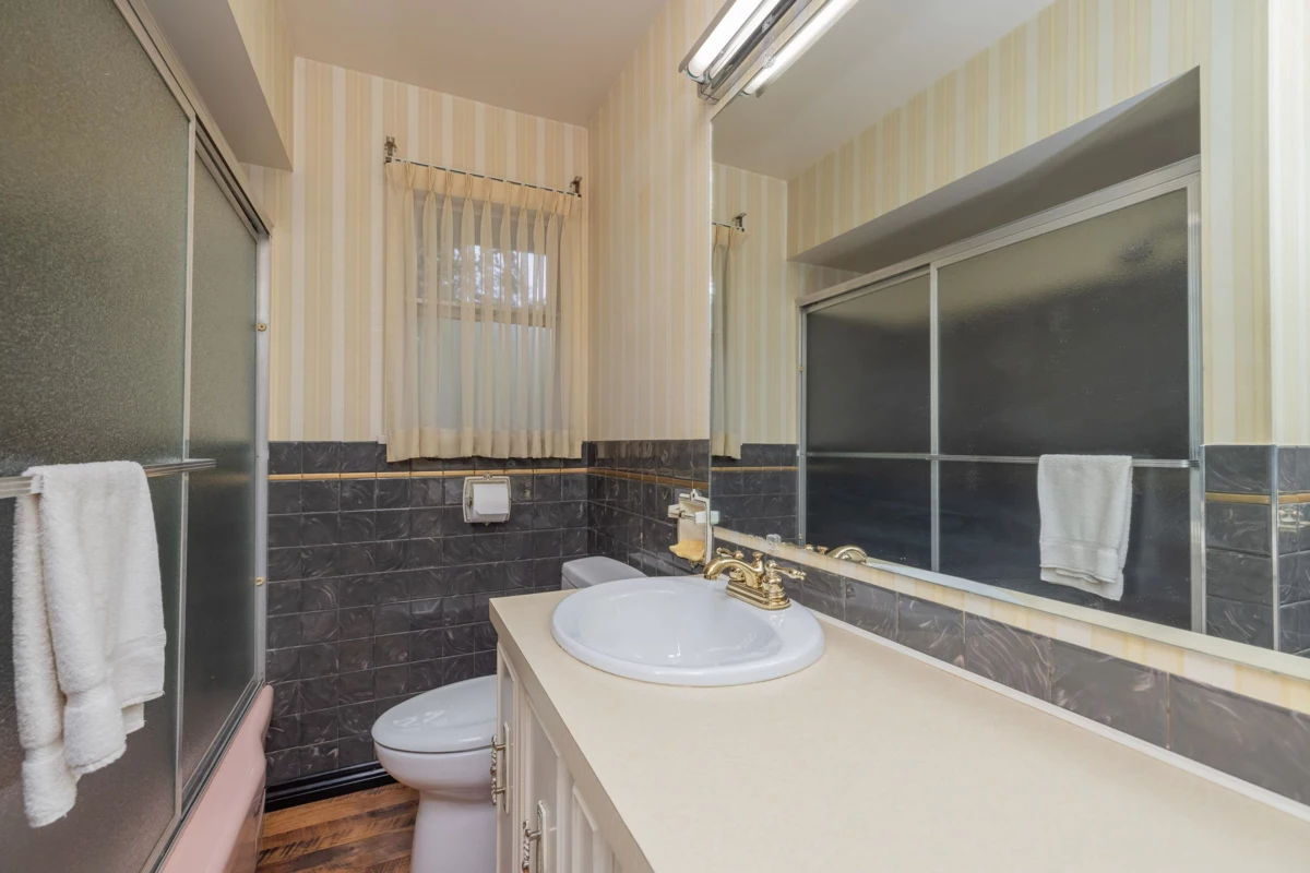 Office / Den Photo of 10921 142a Street, Surrey, BC