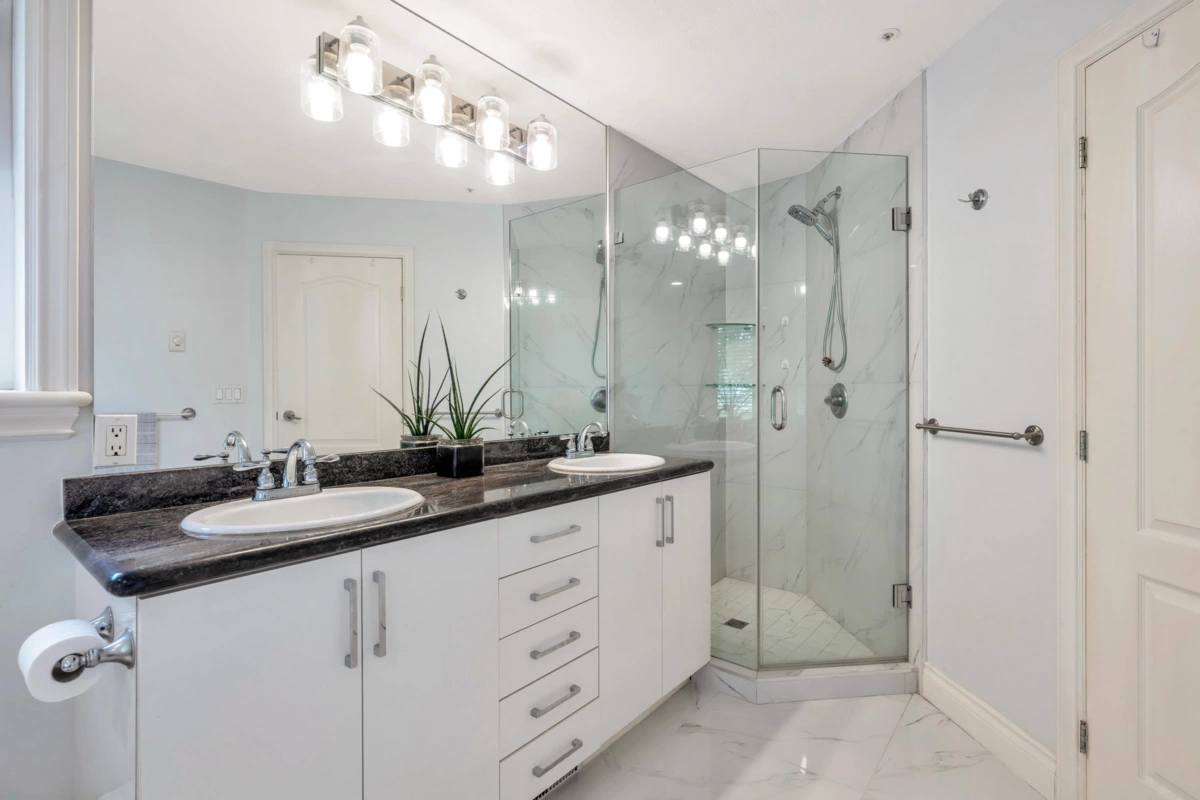 Basement Recreation Room Photo of 6271 Arlington Street, Vancouver, BC