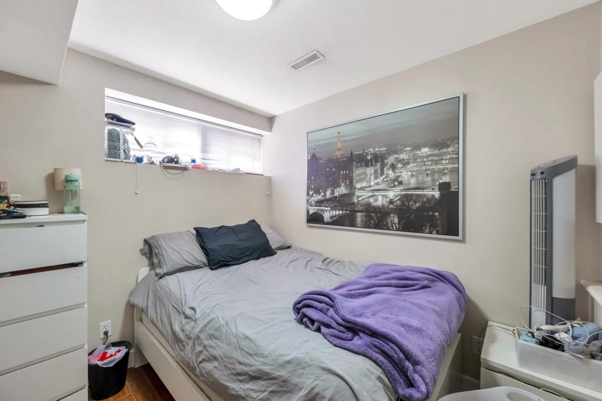 Hot Tub / Spa Photo of 6271 Arlington Street, Vancouver, BC