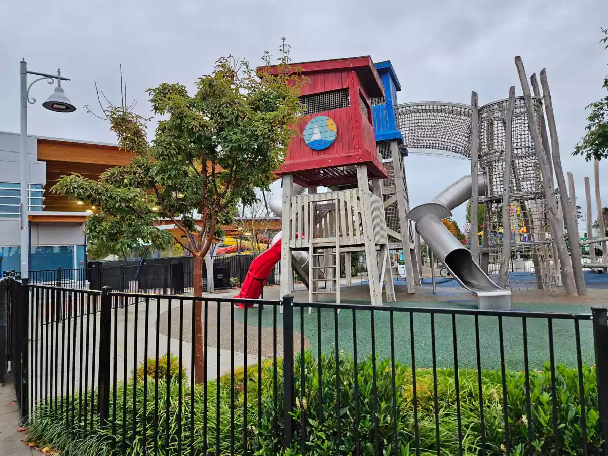 Bedroom 3 Photo of 255 27411 28 Avenue, Langley, BC