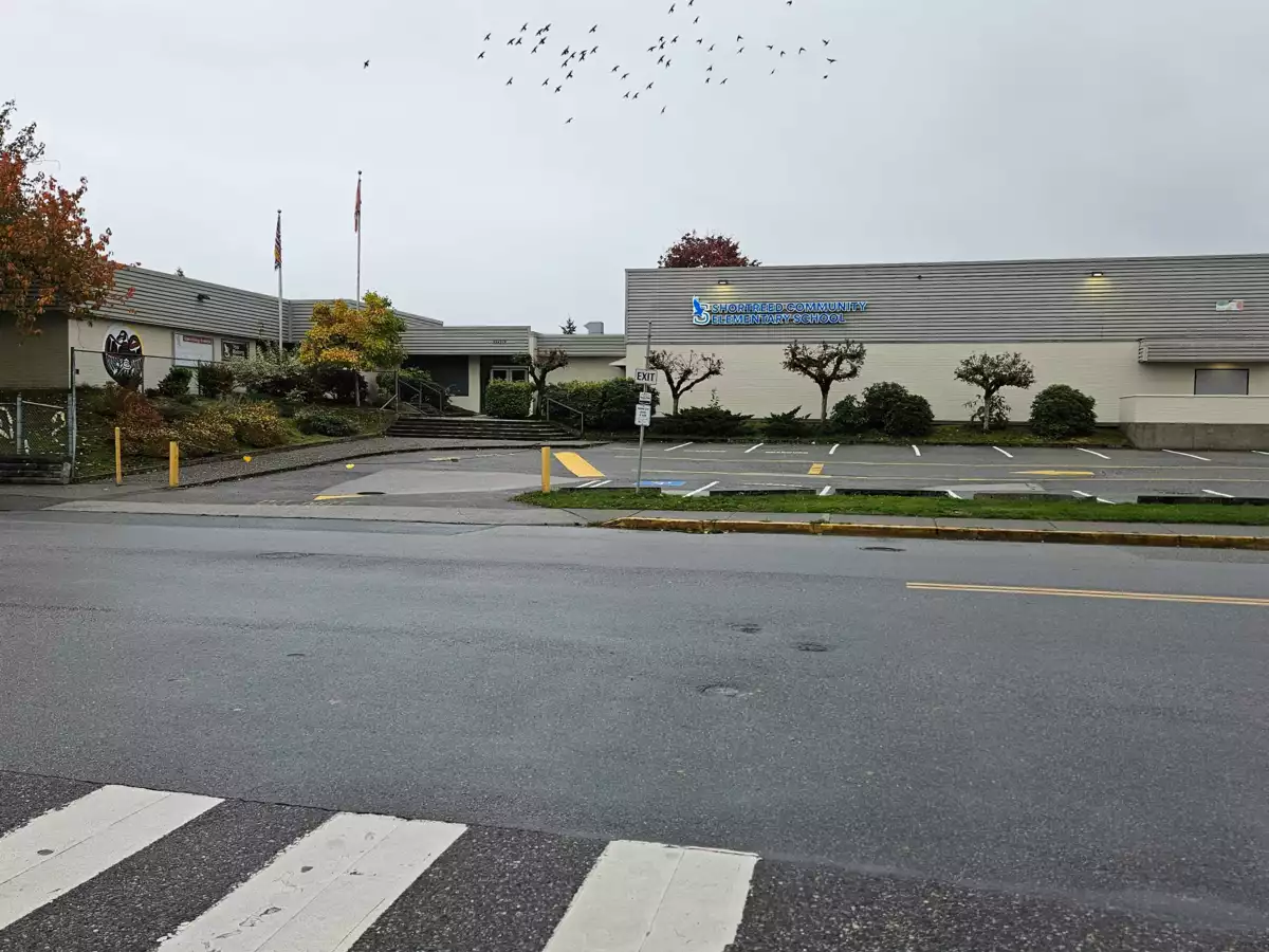 Family Room Photo of 255 27411 28 Avenue, Langley, BC