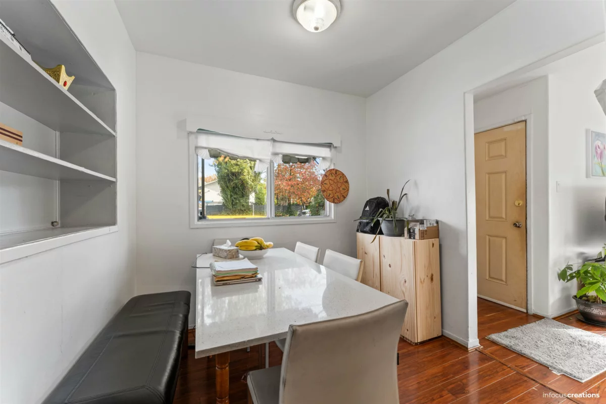 Loft / Bonus Room Photo of 23311 Westminster Highway, Richmond, BC