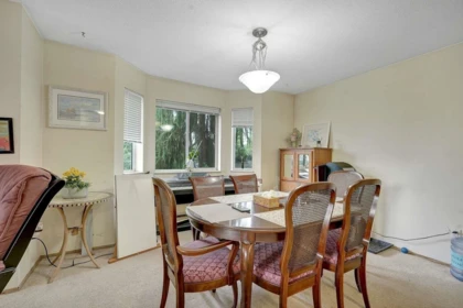 Kitchen Island Photo of 104 2750 Fuller Street, Abbotsford, BC