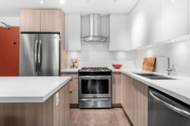 420 3602 Aldercrest Drive, North Vancouver, BC