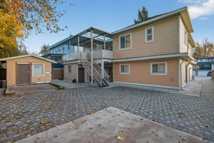 Fitness Center Photo Near 14921 90 Avenue, Surrey, BC