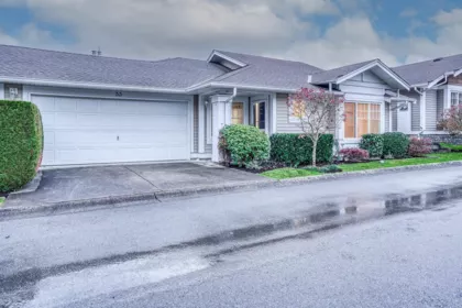 55 6885 184 Street, Surrey, BC, Surrey — Townhouse for sale