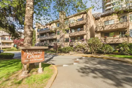 202 1750 Augusta Avenue, Burnaby, BC, Burnaby — Apartment/Condo for sale
