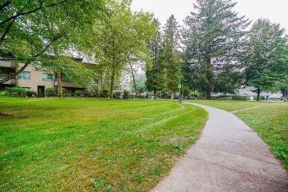 202 1750 Augusta Avenue, Burnaby, BC, Burnaby — Apartment/Condo for sale