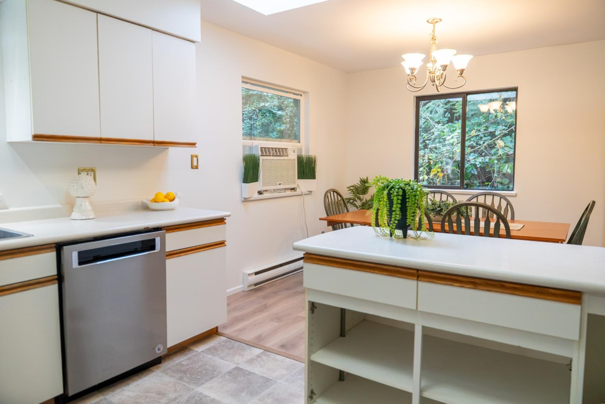 Bedroom 4 Photo of 37150 Schooner Way, Pender Island, BC