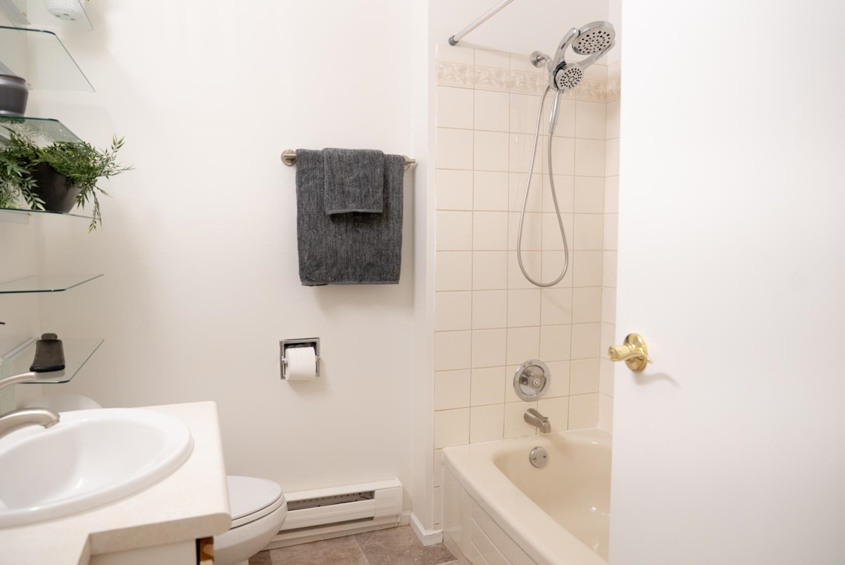 Garage Interior Photo of 37150 Schooner Way, Pender Island, BC