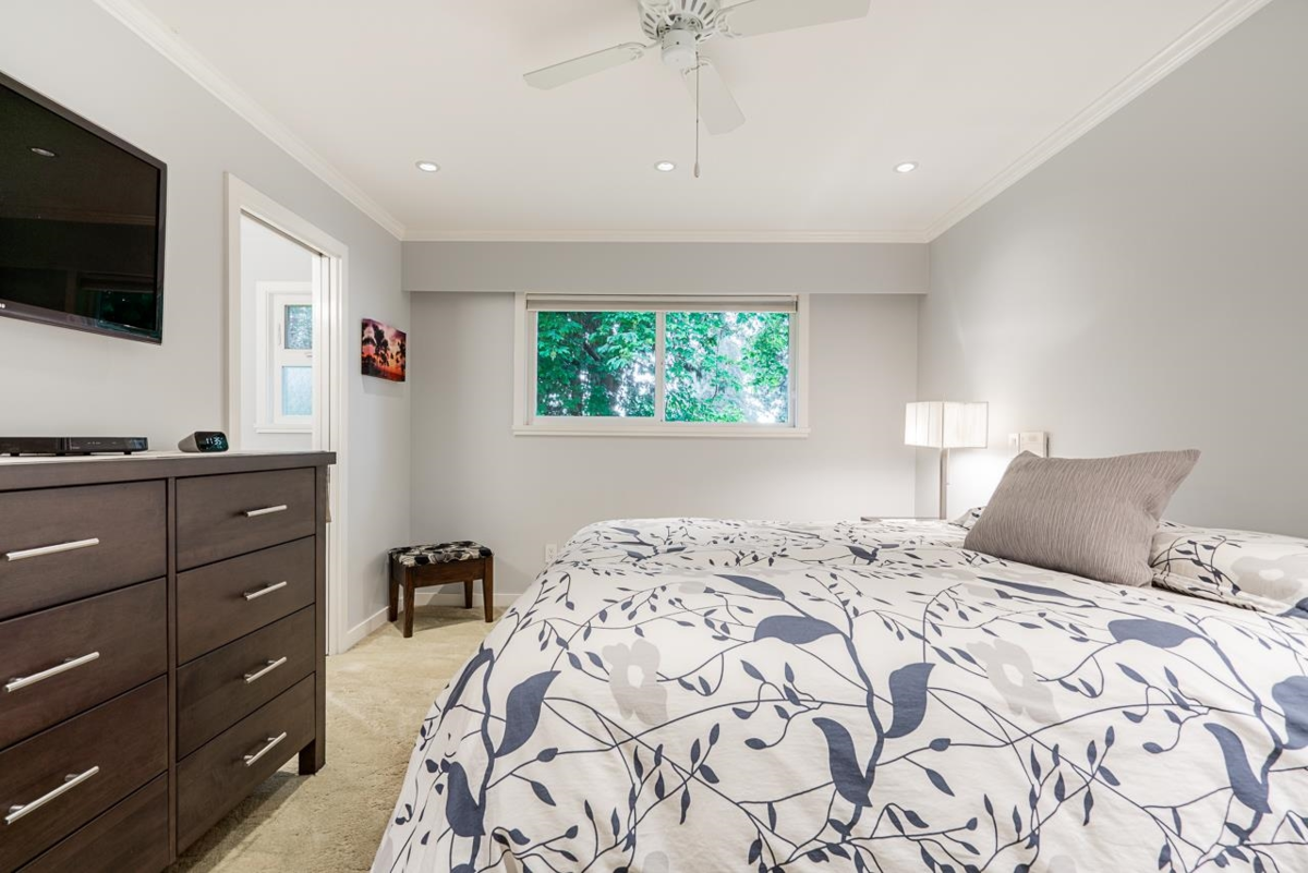 Powder Room Photo of 9005 Collings Way, Delta, BC