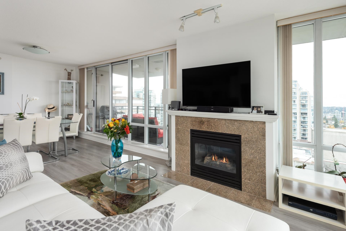 Family Room Photo of 1701 720 Hamilton Street, New Westminster, BC