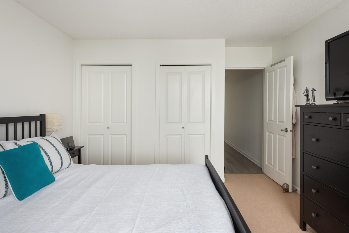 Guest Bathroom Photo of 1701 720 Hamilton Street, New Westminster, BC