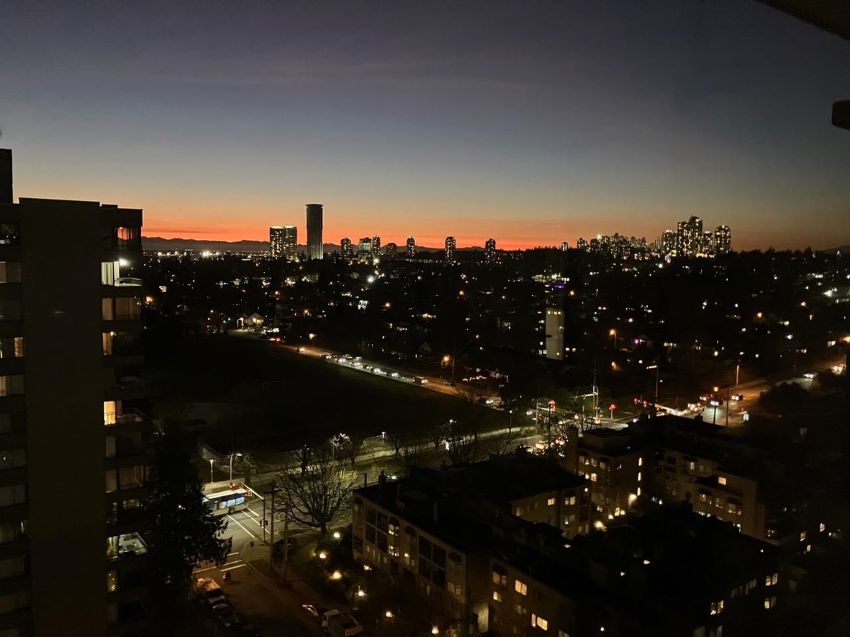 Staircase Photo of 1701 720 Hamilton Street, New Westminster, BC