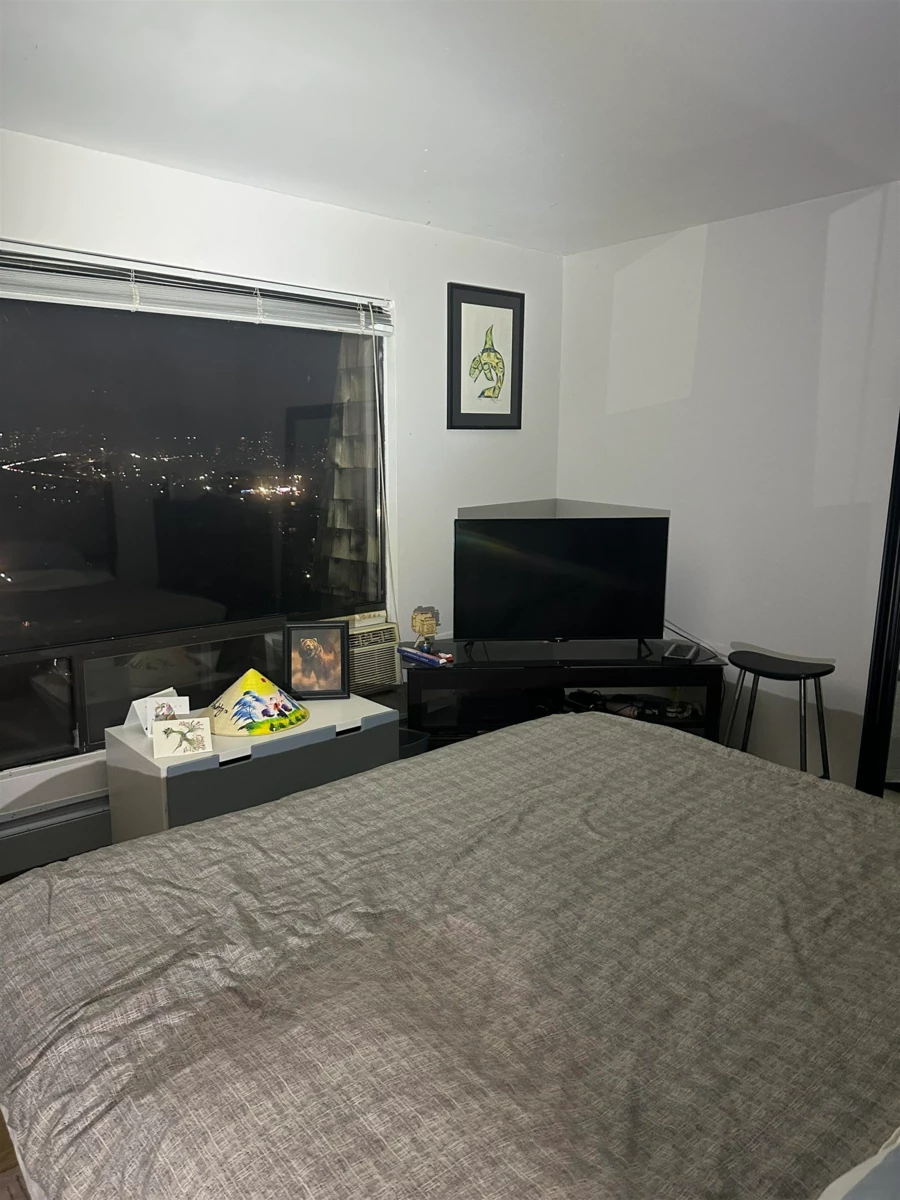 Primary Bathroom Photo of 10956 128a Street, Surrey, BC