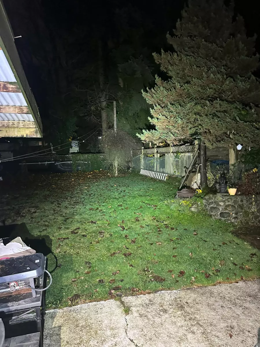 Staircase Photo of 10956 128a Street, Surrey, BC