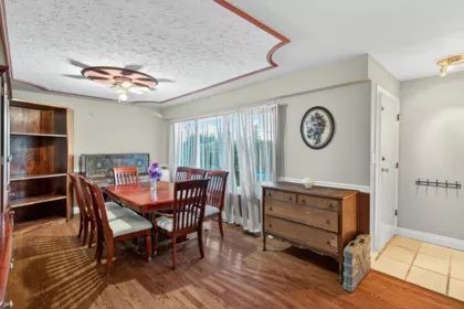 32046 Dormick Avenue, Abbotsford, BC, Abbotsford — Single Family Residence for sale