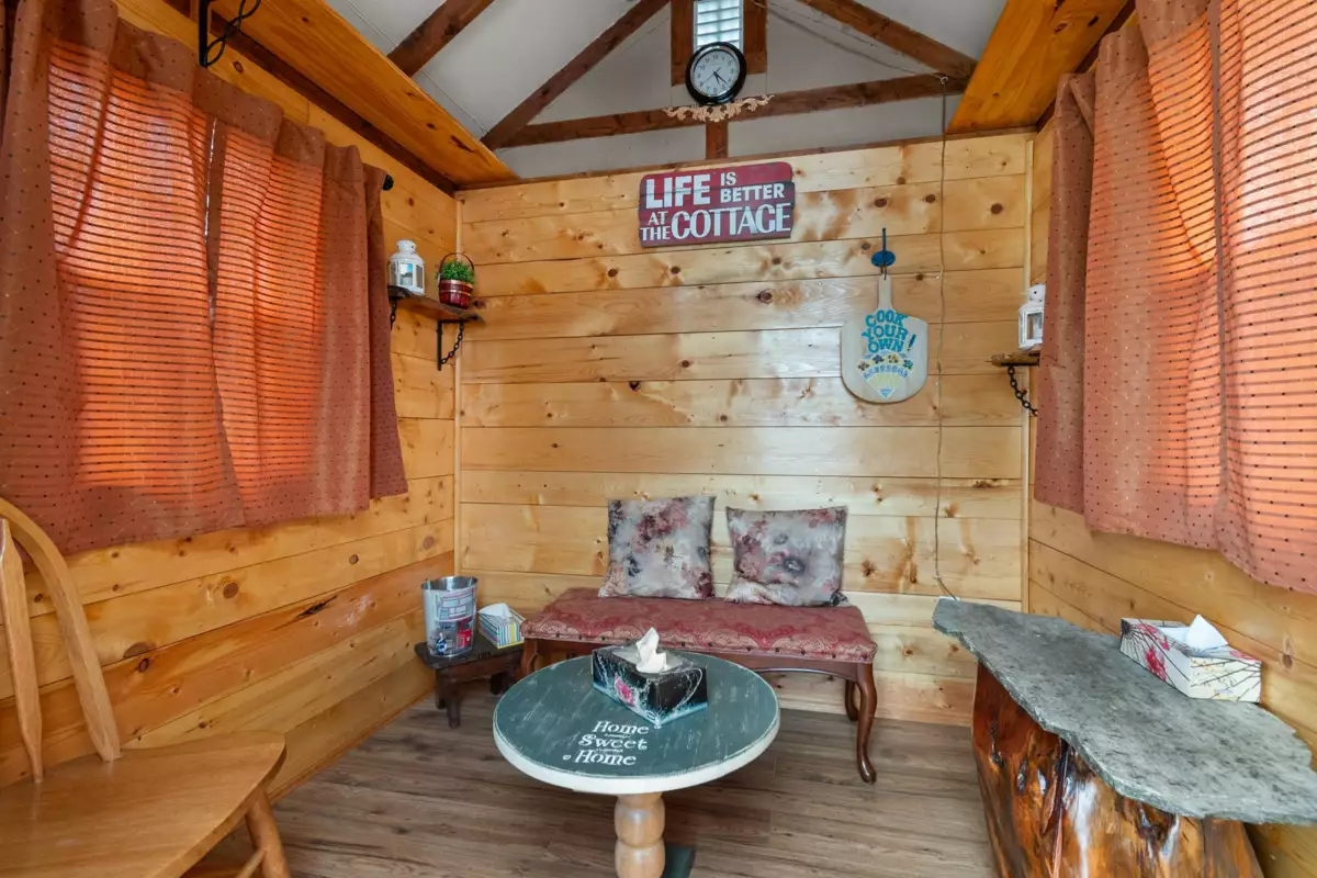 Aerial View of 46186 Gore Avenue, Chilliwack, BC