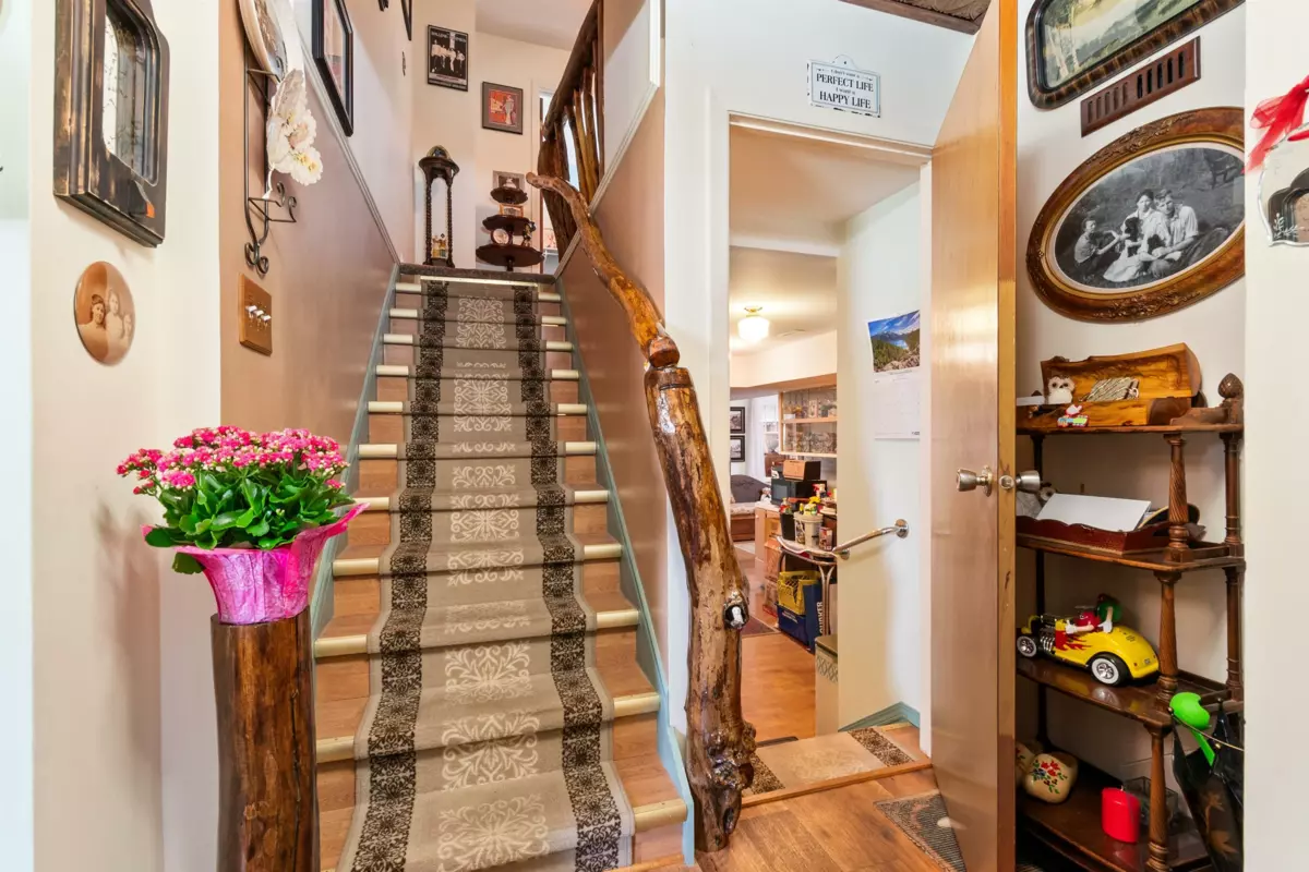 Backyard Photo of 46186 Gore Avenue, Chilliwack, BC