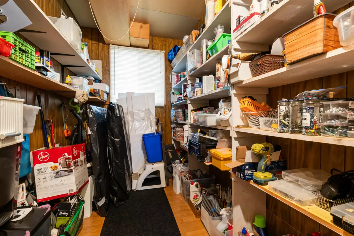 Outdoor Deck Photo of 46186 Gore Avenue, Chilliwack, BC