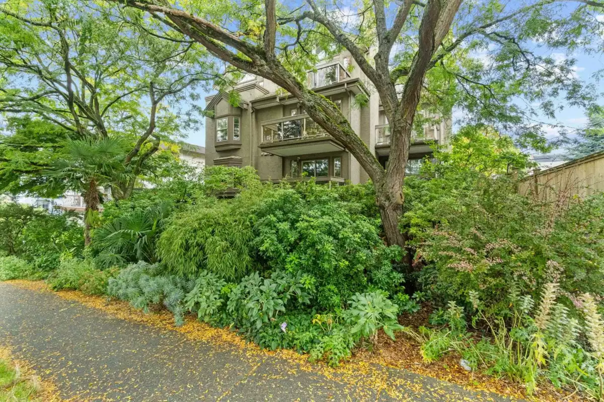 Laundry Room Photo of 102 1689 E 4th Avenue, Vancouver, BC