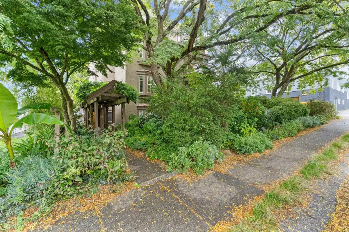 Mudroom Photo of 102 1689 E 4th Avenue, Vancouver, BC