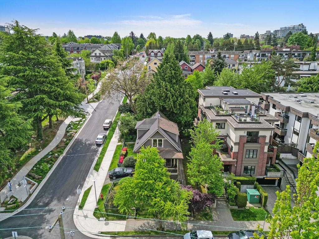 Exterior Rear Photo of 498 E 5th Avenue, Vancouver, BC