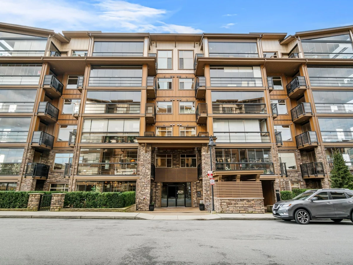 Neighborhood Park Photo Near A113 20716 Willoughby Town Centre Drive, Langley, BC