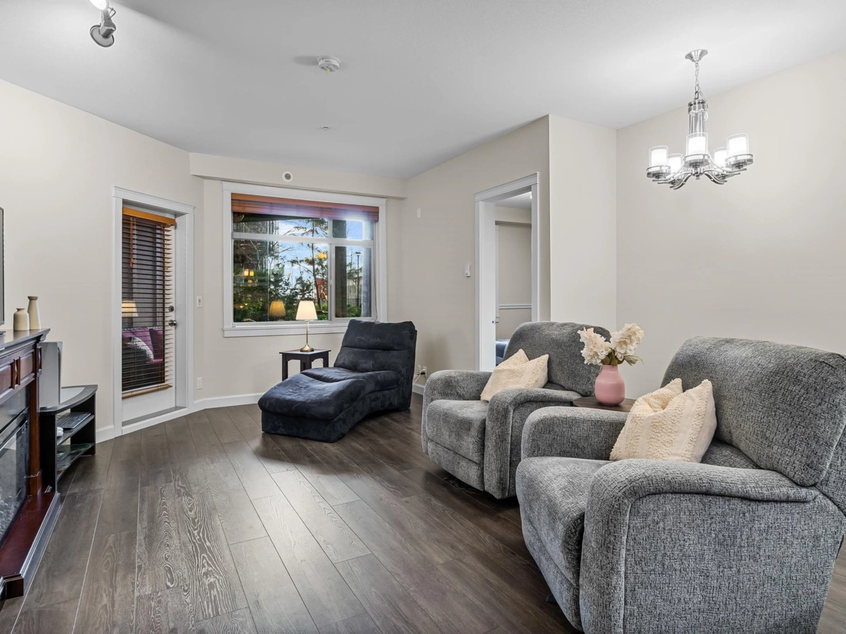 Pantry Photo of A113 20716 Willoughby Town Centre Drive, Langley, BC