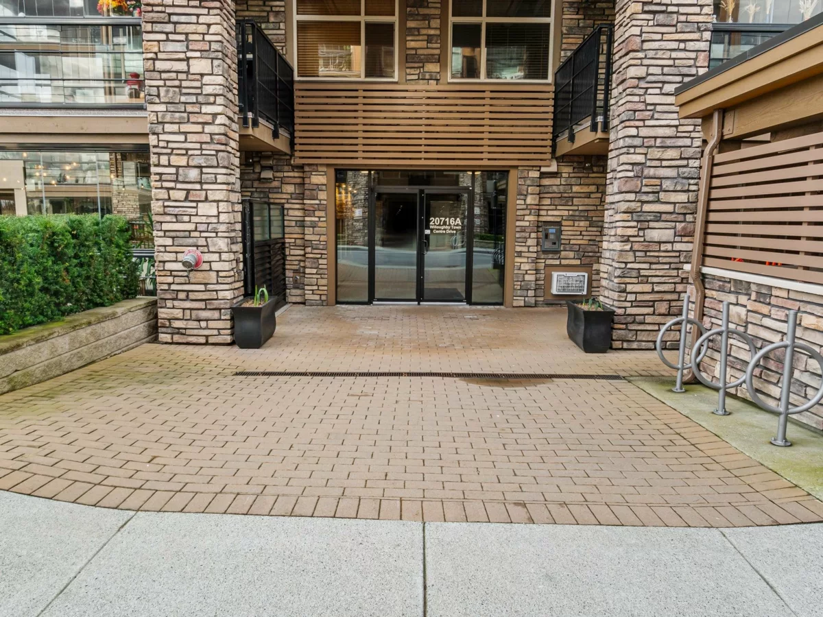 Street View Photo of A113 20716 Willoughby Town Centre Drive, Langley, BC