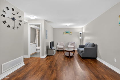 Hot Tub / Spa Photo of 7032 195a Street, Surrey, BC