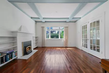 1376 11th Street, West Vancouver, BC, West Vancouver — Single Family Residence for sale