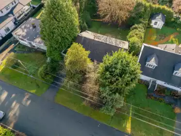 1760 Bowman Avenue, Coquitlam, BC, Coquitlam — Single Family Residence for sale