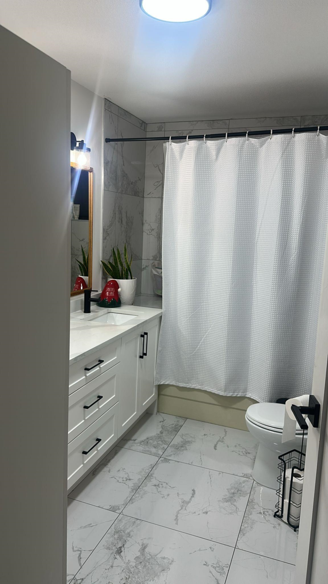 Pantry Photo of 12737 Crescent Road, Surrey, BC