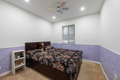 Walk-In Closet Photo of 7366 128a Street, Surrey, BC
