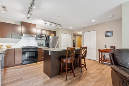 Kitchen Photo of 212 600 Klahanie Drive, Port Moody, BC