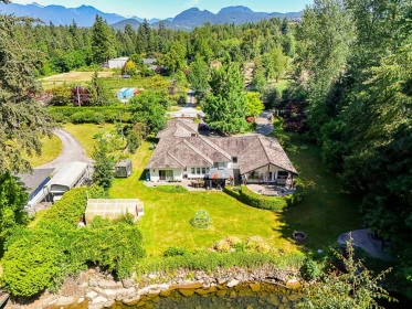 Primary Bedroom Photo of 22696 132 Avenue, Maple Ridge, BC