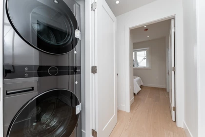 Guest Bathroom Photo of 1 2837 Oliver Crescent, Vancouver, BC